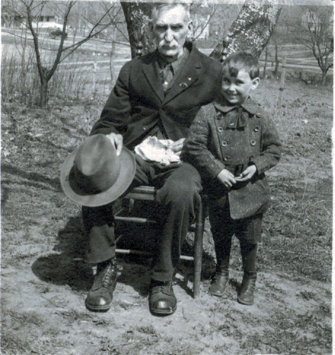 1919caThomasJubb (Geo's dad) DickFrazee