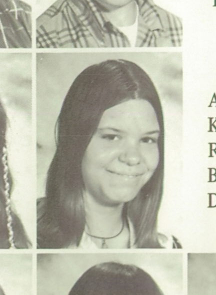 Doris F "Dorie" Shiner