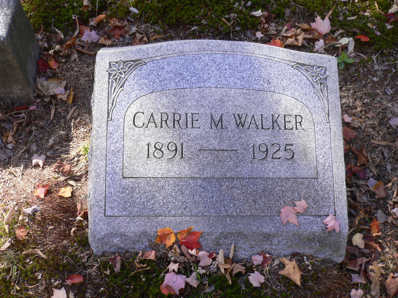 Headstone: Carrie M Walker