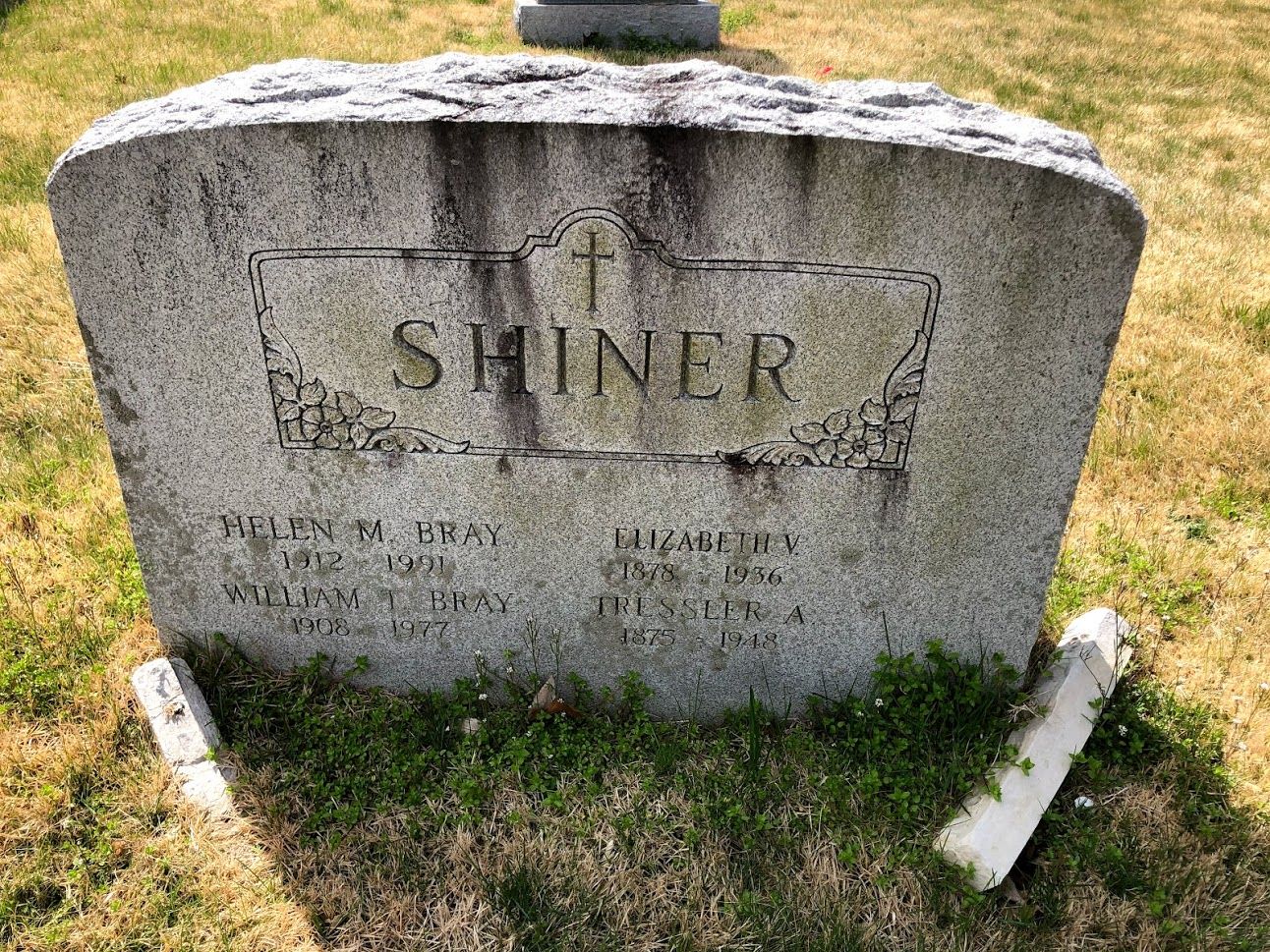 Headstone: Elizabeth V & Tressler A