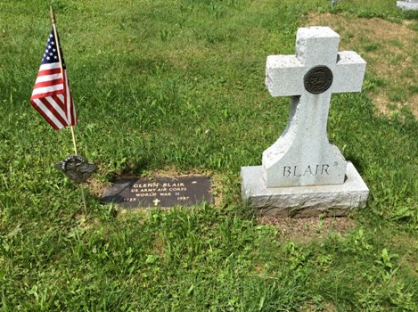 Headstone: Glenn Blair