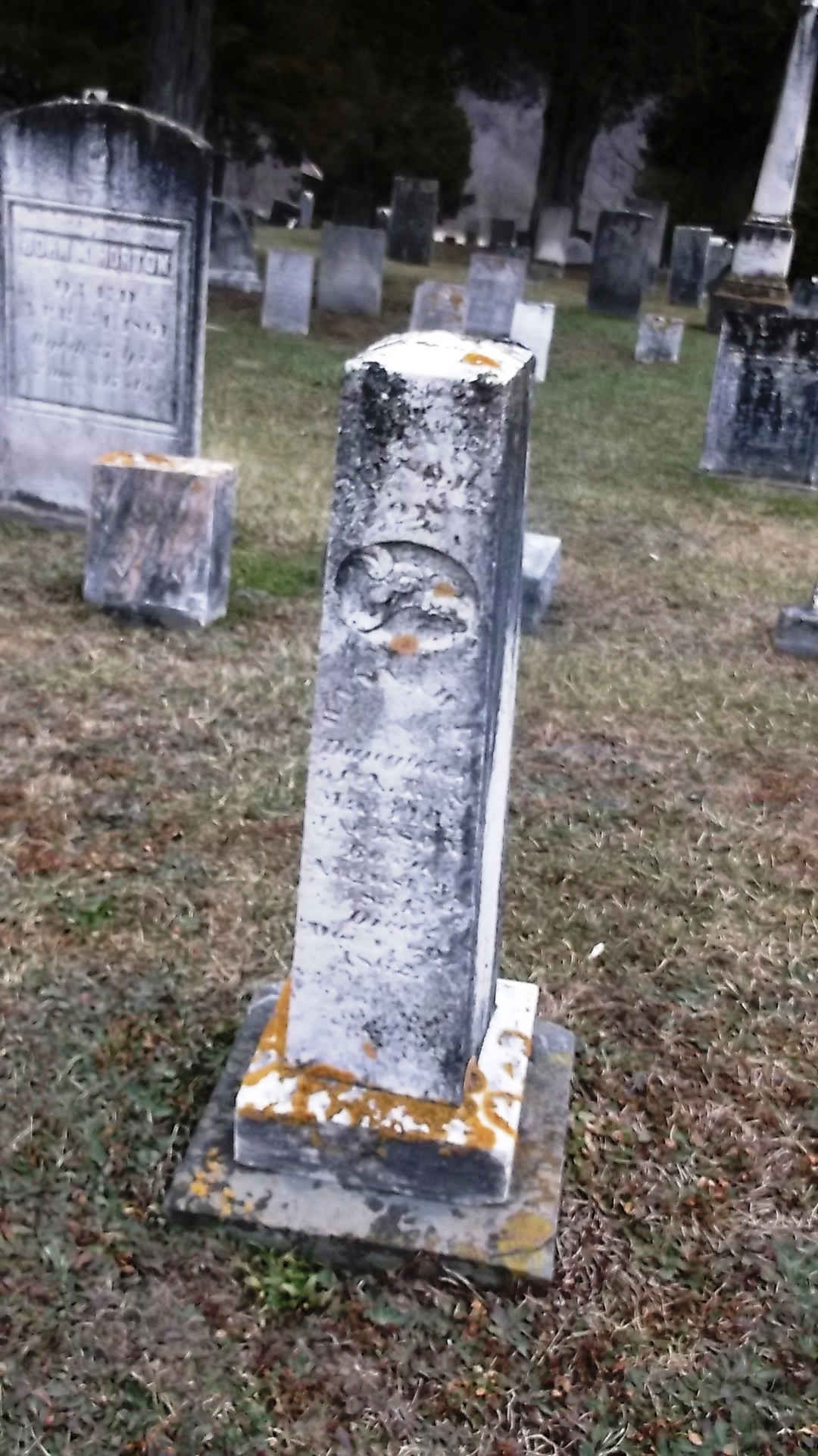 Headstone: Hannah E Jackson