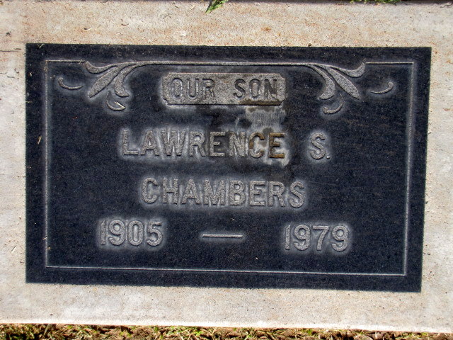Headstone: Lawrence S Chambers