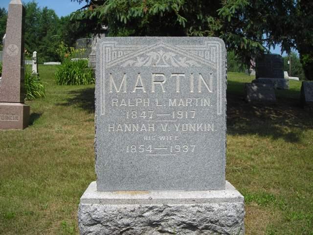 Headstone: Martin - Ralph L & Hannah V.