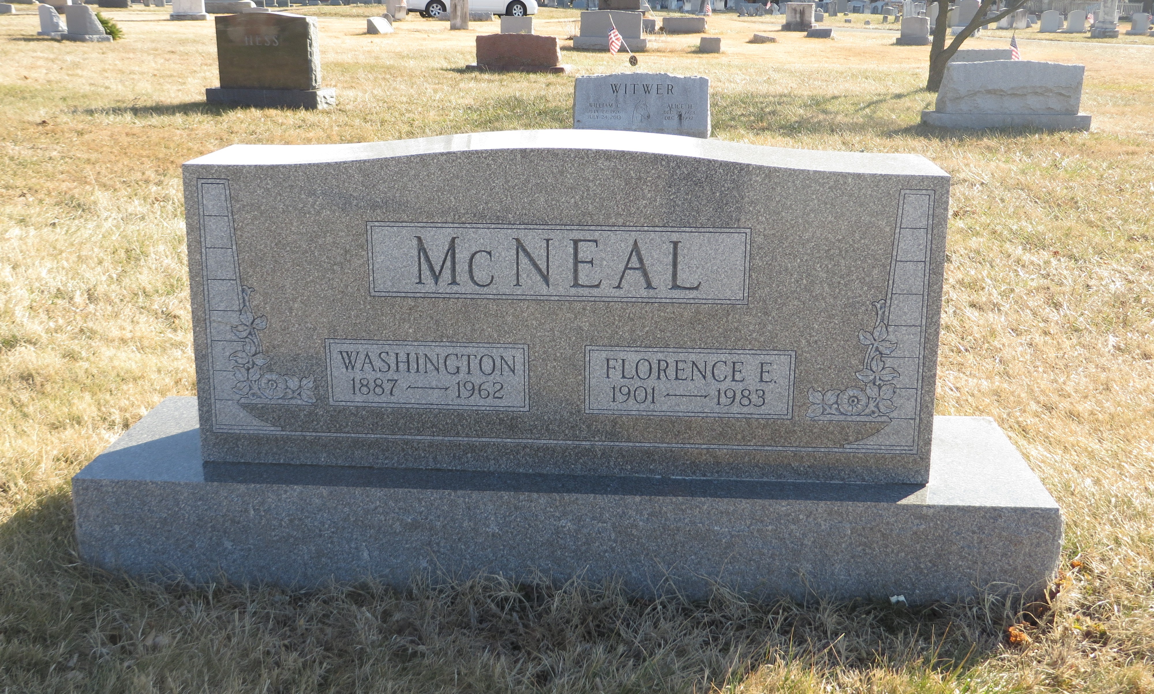 Headstone: McNeal - Washington & Florence E