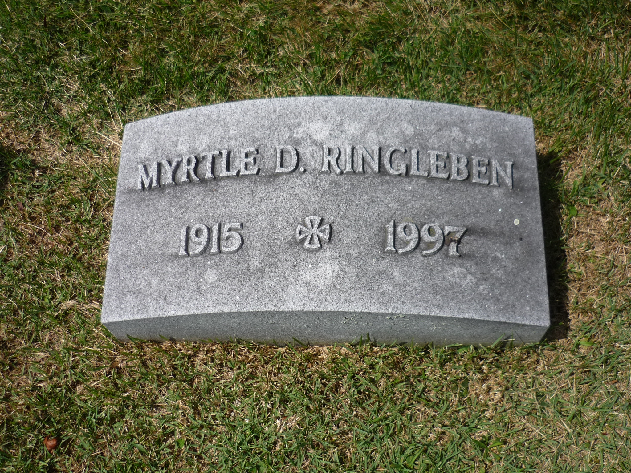 Headstone: Myrtle D.  Ringleben