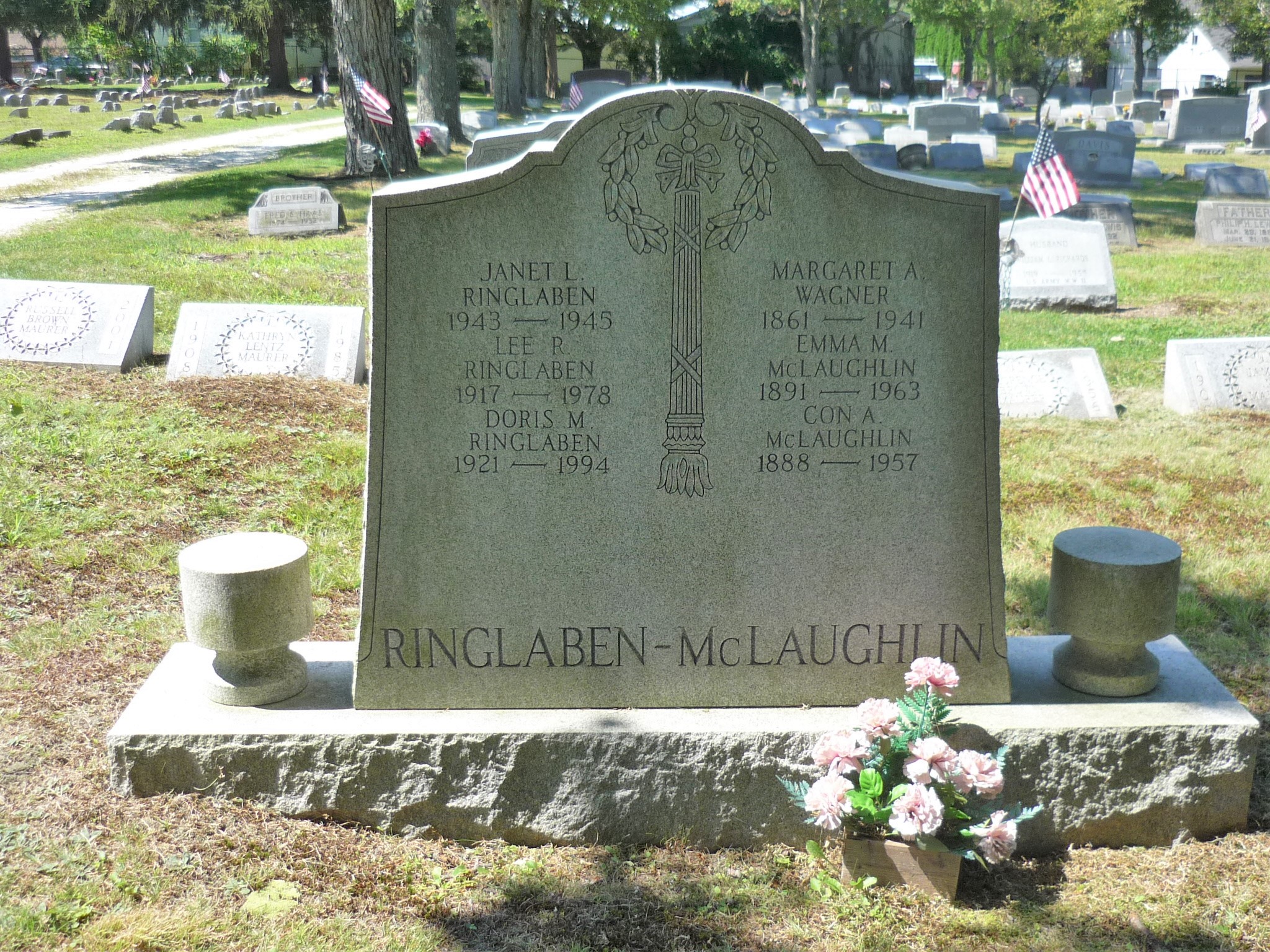 Headstone: Ringlaben & McLaughlin