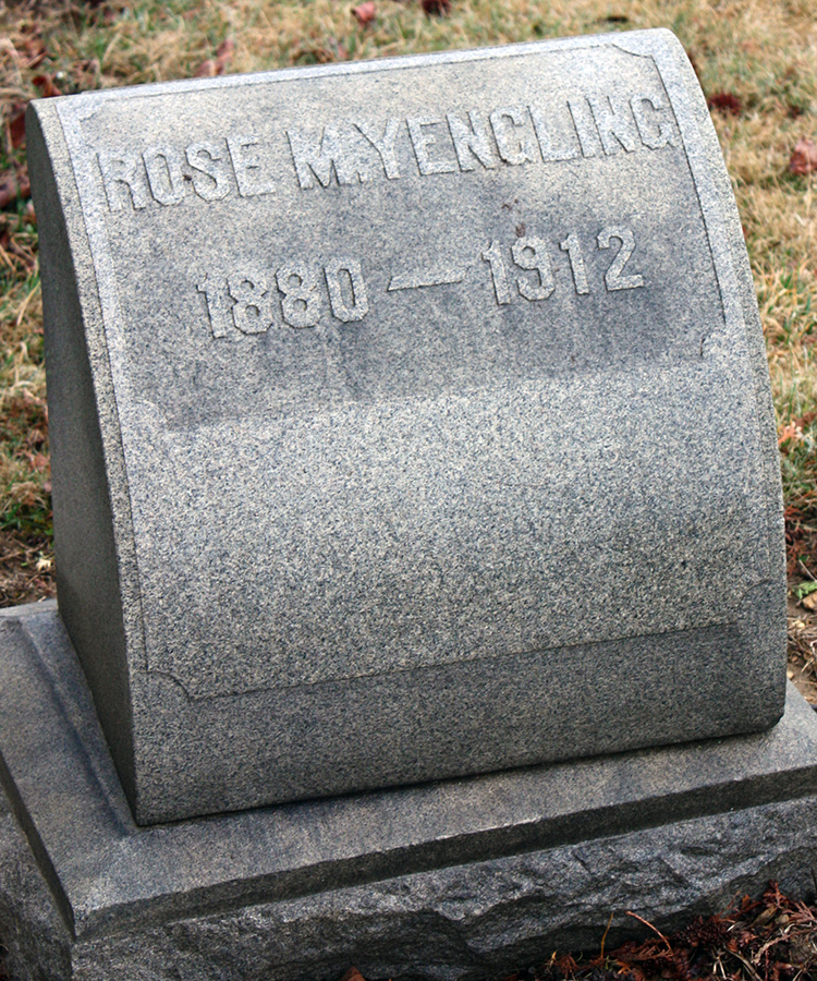 Headstone: Rose M Yengling