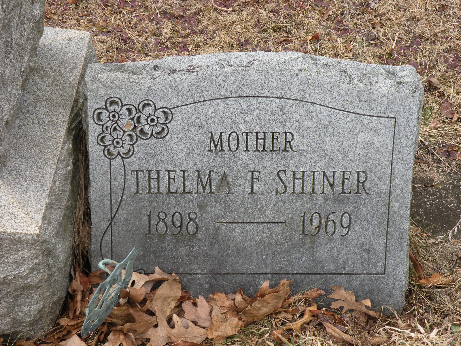 Headstone: Thelma F. Shiner