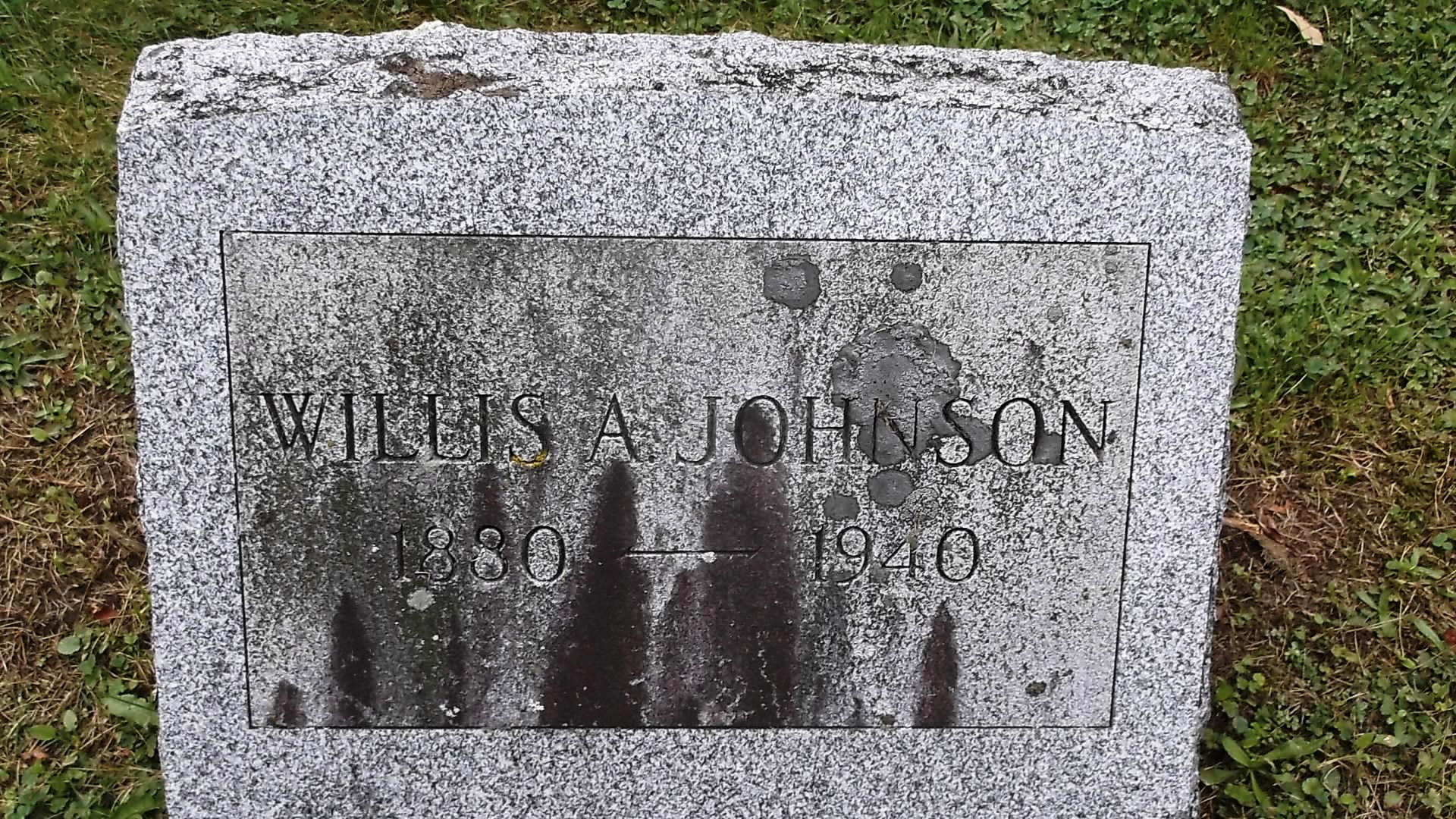Headstone: Willis A Johnson