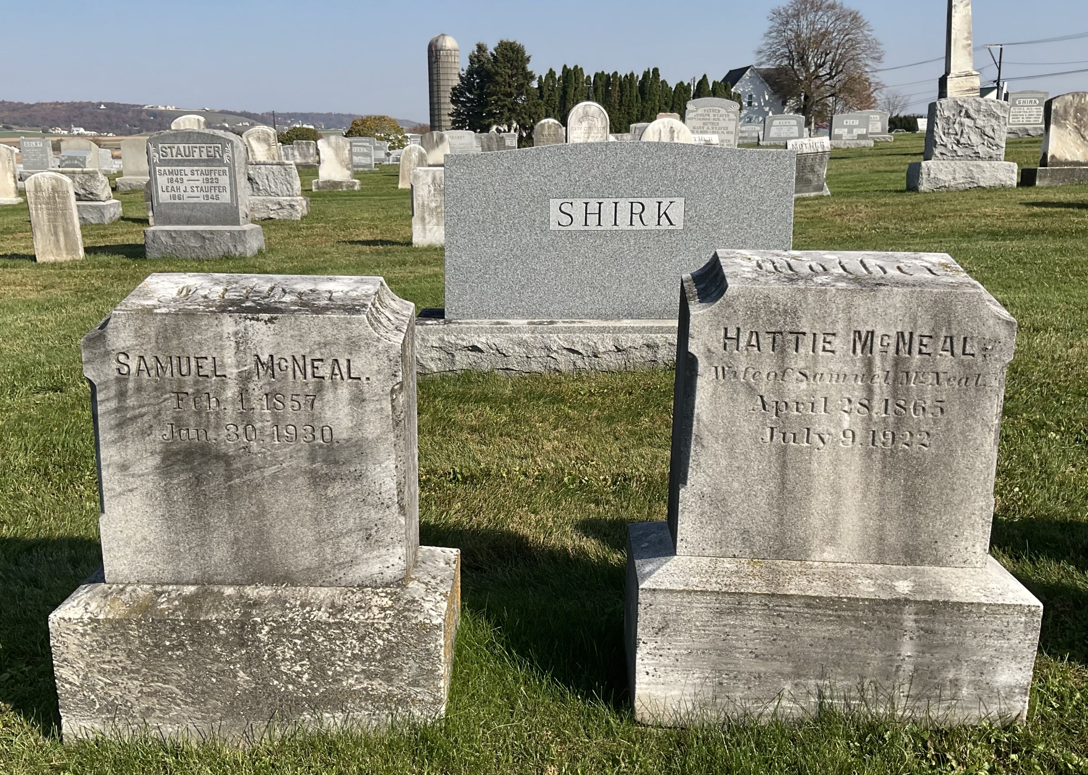 Headstones: Samuel McNeal & Hattie McNeal
