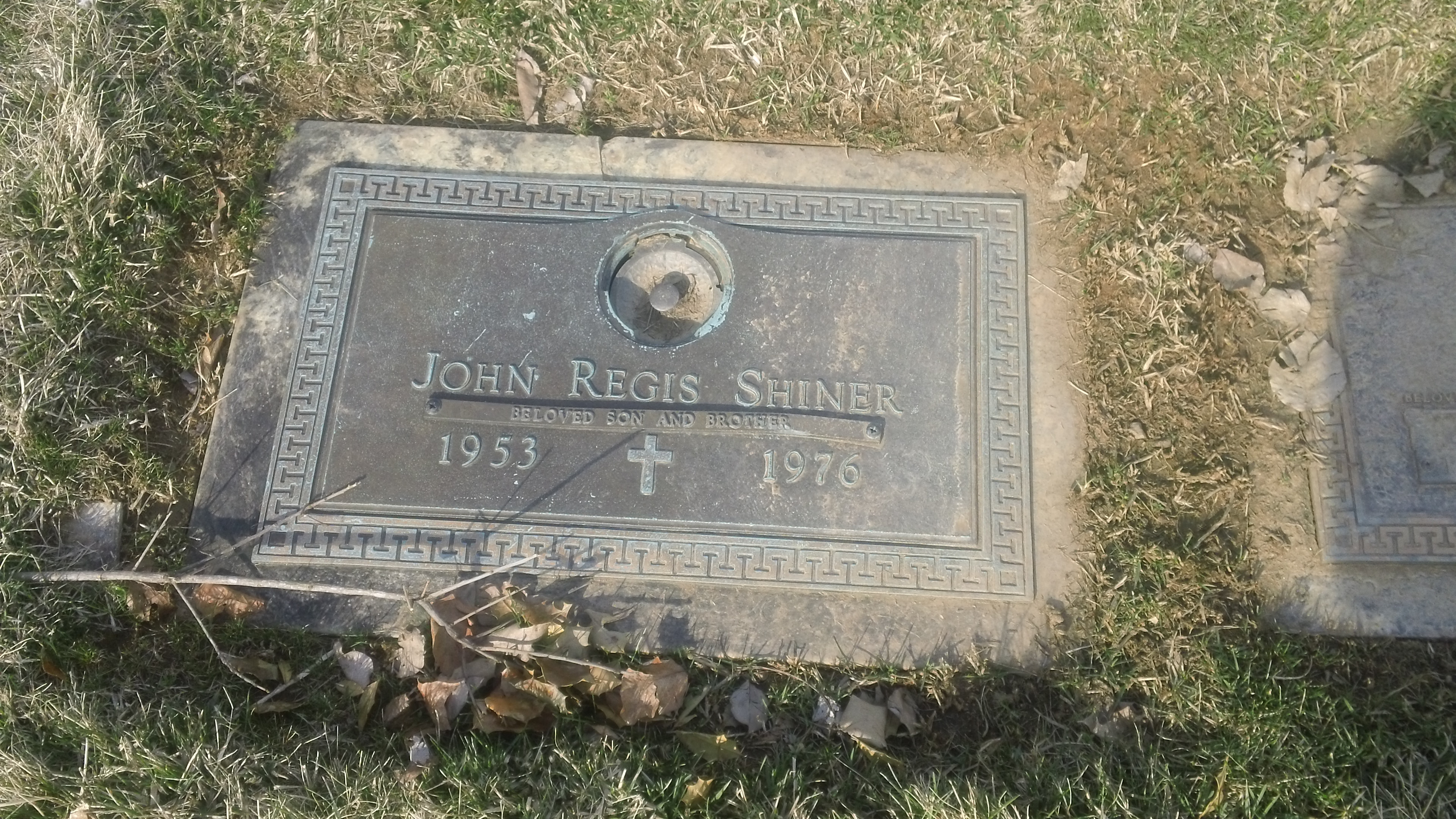 Shiner John Regis